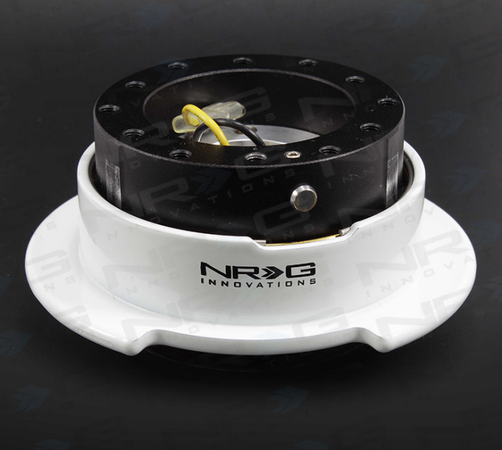 NRG Innovations SRK-250BK-WT Quick Release Kit / White Ring with Finger Grooves Choose Body Color